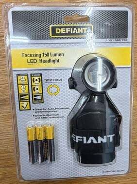 Defiant Focusing 150 Lumen LED Headlight New